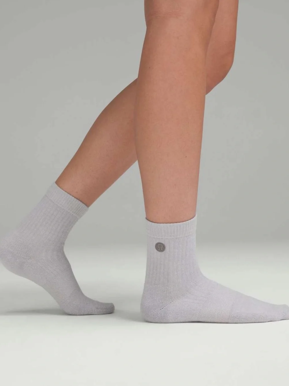 Lululemon Women’s Daily Stride Ribbed Crew Sock *3 pack, Black/Grey/White, Large